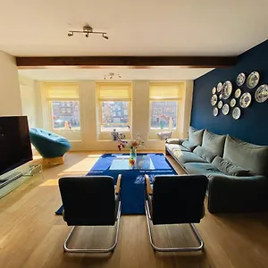  Appartement Luxury Historic House, 200 M2, In Centre